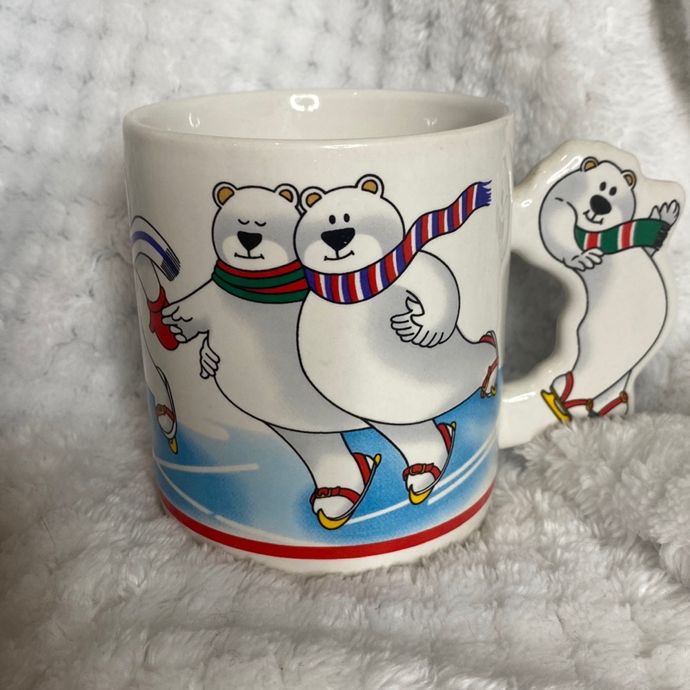 The love mug polar bears ice skating coffee mug
